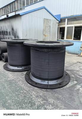 25 °C ถึง 80 °C โซลล์ยาง Fender โซลล์ยางเรือ Fender ออกแบบสําหรับเรือ Docking และการปกป้องท่าเรือ ด้วยความทนทานที่ดี