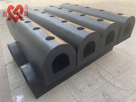 D รูปแบบการป้องกันทางทะเล Fenders ยางที่มีอายุ 8-10 ปี