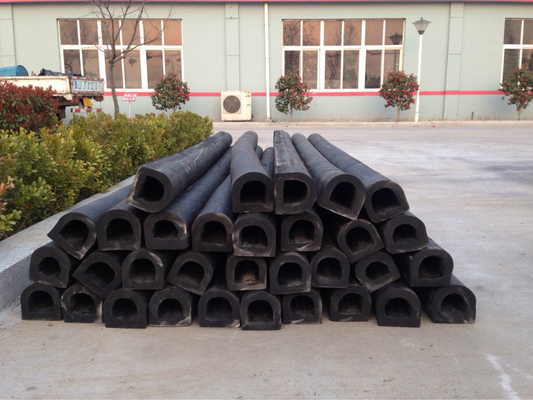Fenders ยางเหนียวทรง D ผลกระทบ Absorbing ยาง Fender สําหรับท่าเรือและเรือ