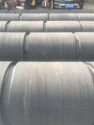 การบํารุงรักษาที่ต่ําของเรือลาก รอลเลอร์ Fenders ความสูง 200mm 450mm ออกแบบเพื่อลดต้นทุนการบํารุงรักษาและเพิ่มความปลอดภัยของเรือลาก